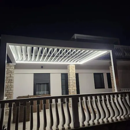 Apartment Lidija *