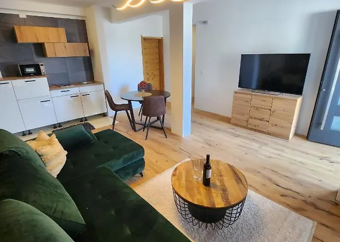 Lidija Apartment *