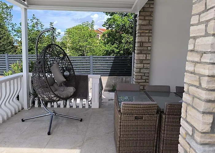 Apartment Lidija