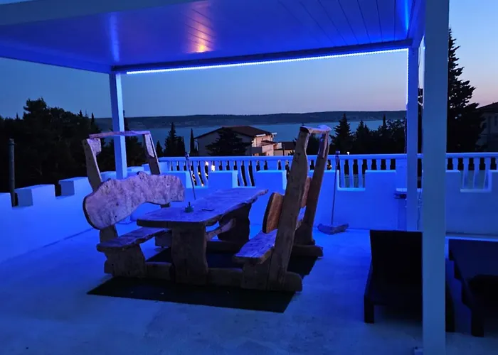 Lidija Apartment Starigrad Paklenica