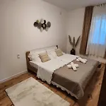 Apartment Lidija